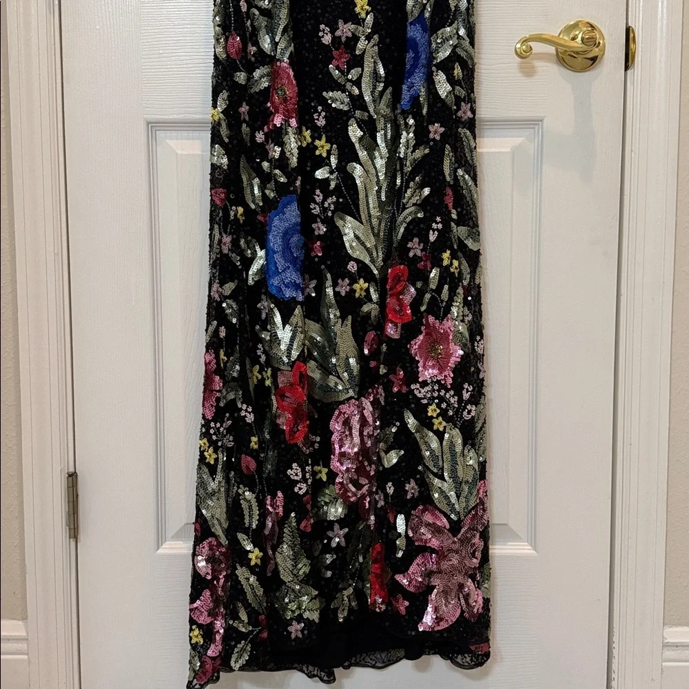 Mac Duggal 5475 Black Floral Embellished Spaghetti Strap Gown Size 14 NWT